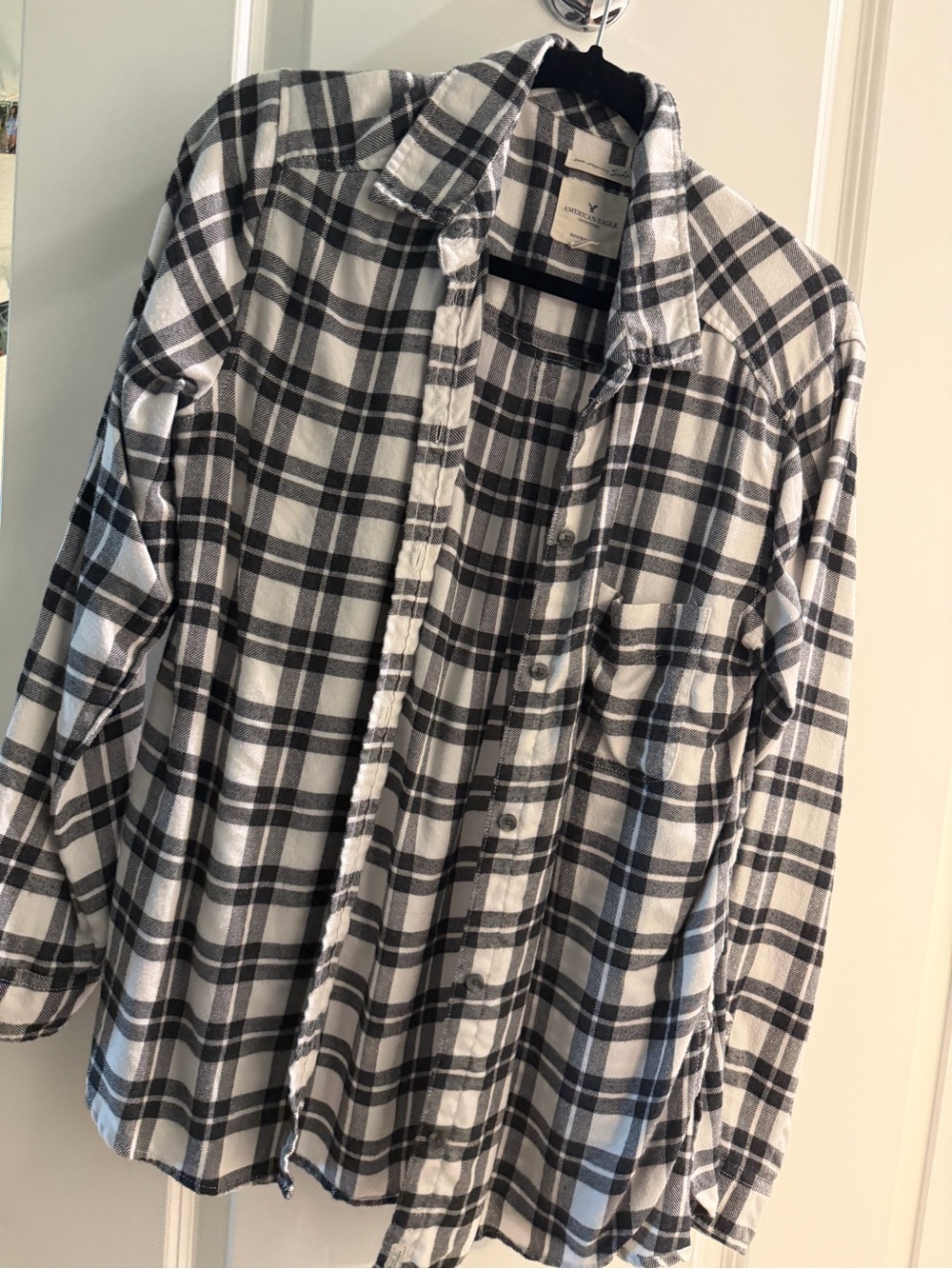American Eagle Outfitters Black and White Plaid Button-Down Shirt